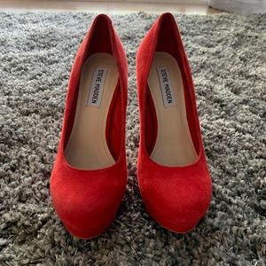Red suede Steve Madden pumps